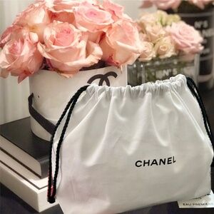 CHANEL white cotton canvas drawstring pouch cosmetic bag storage bag - Authentic